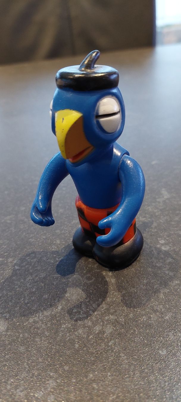 Statuette: Globy Figur Kunststoff Arme beweglich – Usato da Muri AG venduto da nindo1