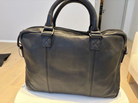 Elegante Businesstasche aus Leder, neu!