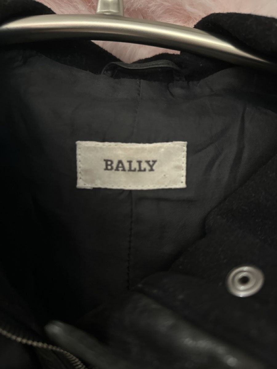 Bally Giacche: Bally Lederjacke schwarz Gr. 42 – Usato da St. Gallen venduto da Ursula66 2