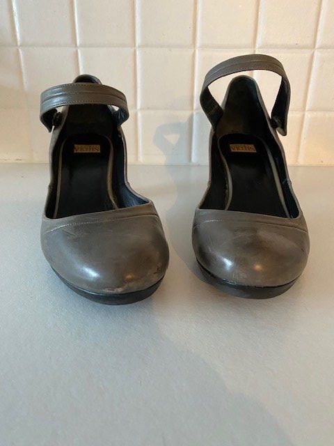 Scarpe da donna: Pumps der Marke Vialis Grösse 36 – Usato da Bauma venduto da Orvault