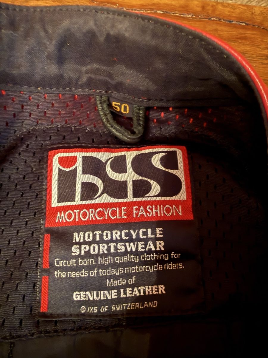 IXS Costumes: Motorrad Lederkombi – D'occasion à Emmen par M.P.P. 2
