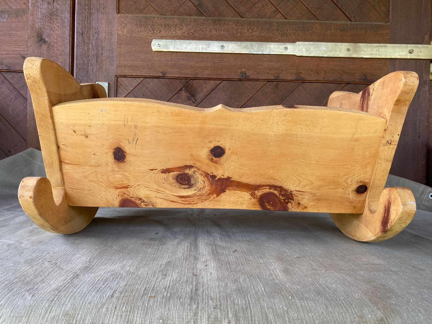Campanacci mucche: antike Puppenwiege aus Holz – Usato da Feldbach venduto da Olive1 3