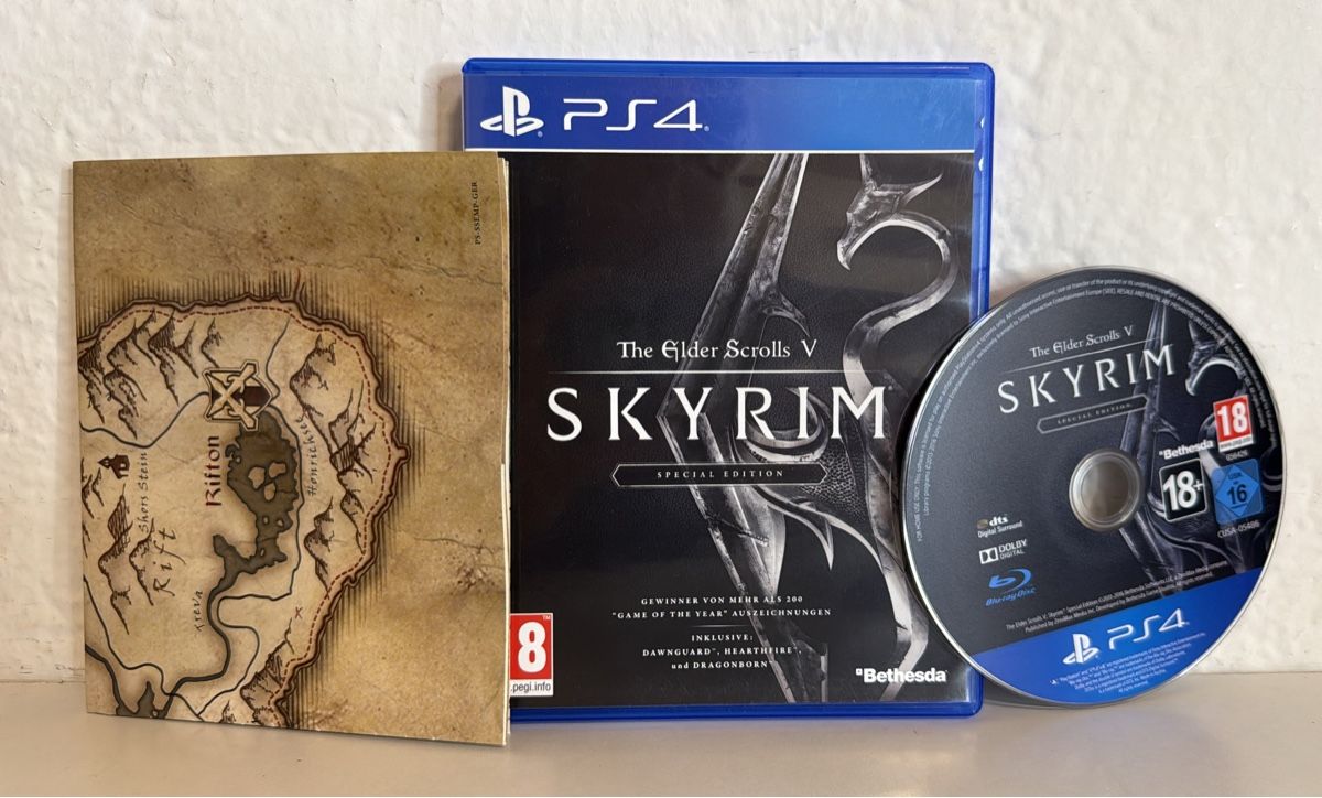 Sony Giochi: PS4/PS5 Game - The Elder Scrolls V Skyrim Special Edition – Usato da Ehrendingen venduto da bubulence