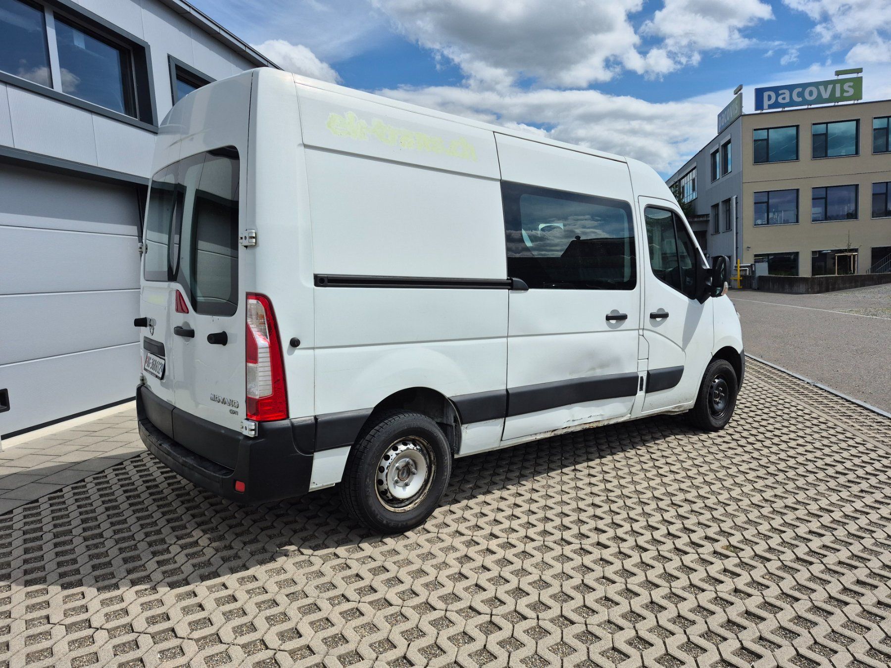 Opel Veicoli commerciali: Opel Movano 2,3l L2H2 – Usato da Künten venduto da 1down5up 1