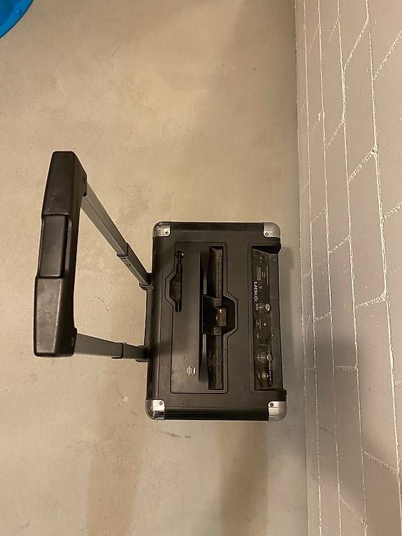 Casse acustiche: ION Block Rocker Bluetooth Lautsprecher mit Trolleygriff – Usato da Gutenswil venduto da Benist89 2