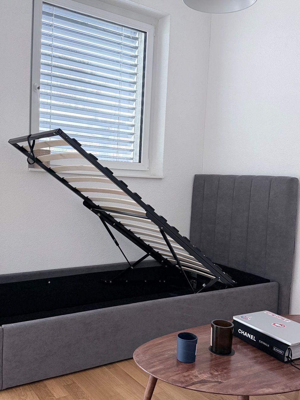 Betten: Einzelbett – Neu (gemäss Beschreibung) aus Zürich von realal 6