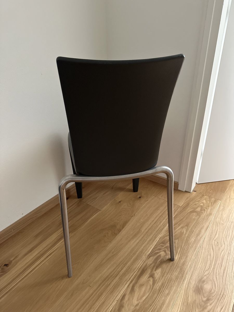 Vitra Sessel: LOUIS 20 By STAKCK FOR Vitra – Gebraucht aus Chur von Renibe 3