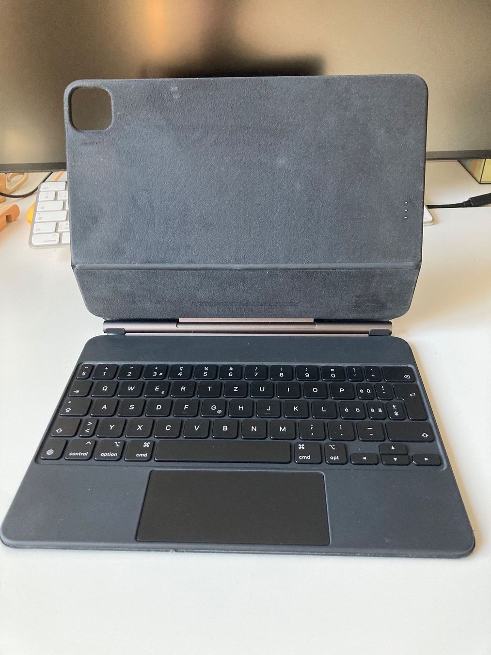 Apple Tastaturen: Apple Magic Keyboard iPad 11-inch – Gebraucht aus Zürich von giaxxx