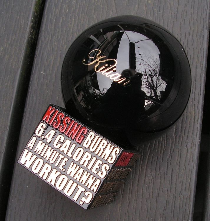 By discount kilian kissing