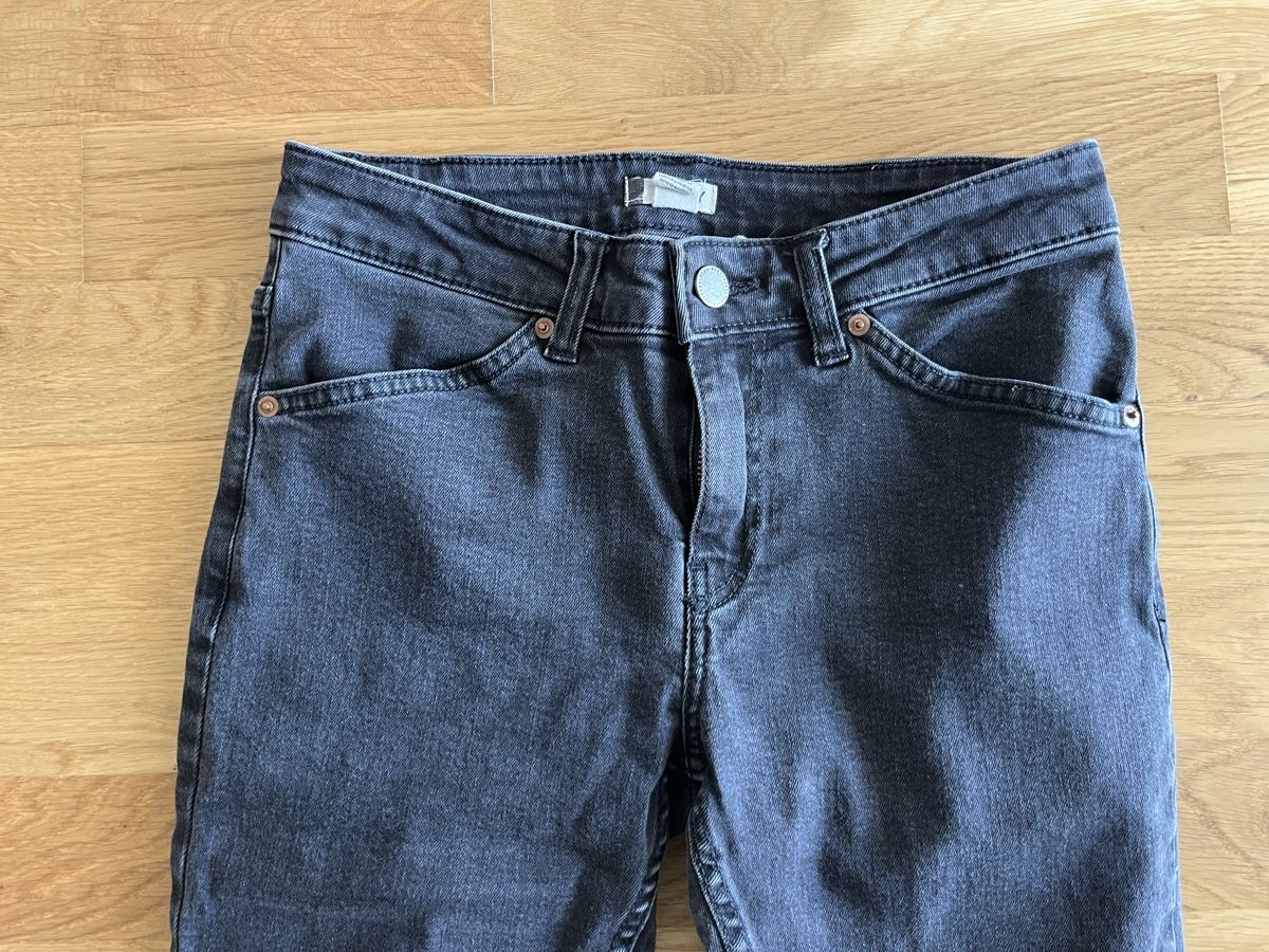 Roxy Jeans: Roxy Skinny Jeans, Grau, Grösse 26 – Usato da Frauenfeld venduto da heyLani 1