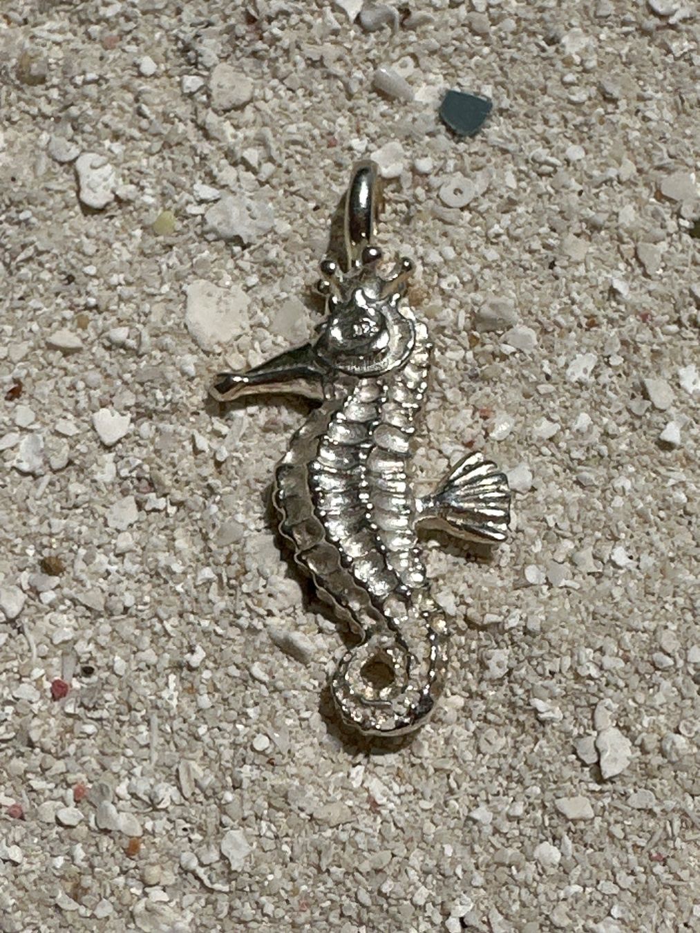 Ciondoli: Seepferdchen Anhänger – Nuovo e nell'imballaggio originale da Niederglatt ZH venduto da Silberschmuck-design