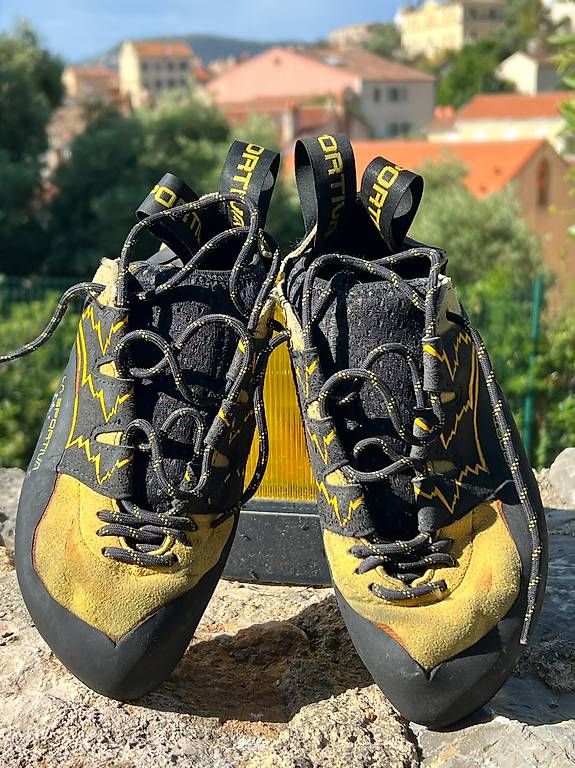 La Sportiva Herrenschuhe: Chaussons d'escalade Katana Lacets taille 38 – Gebraucht aus Ovronnaz von ddo_6lbf