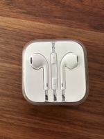 Apple EarPods (3.5 mm jack) 