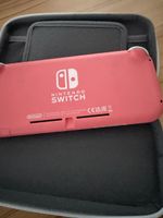 Nintendo Switch Lite und Kopfhörer