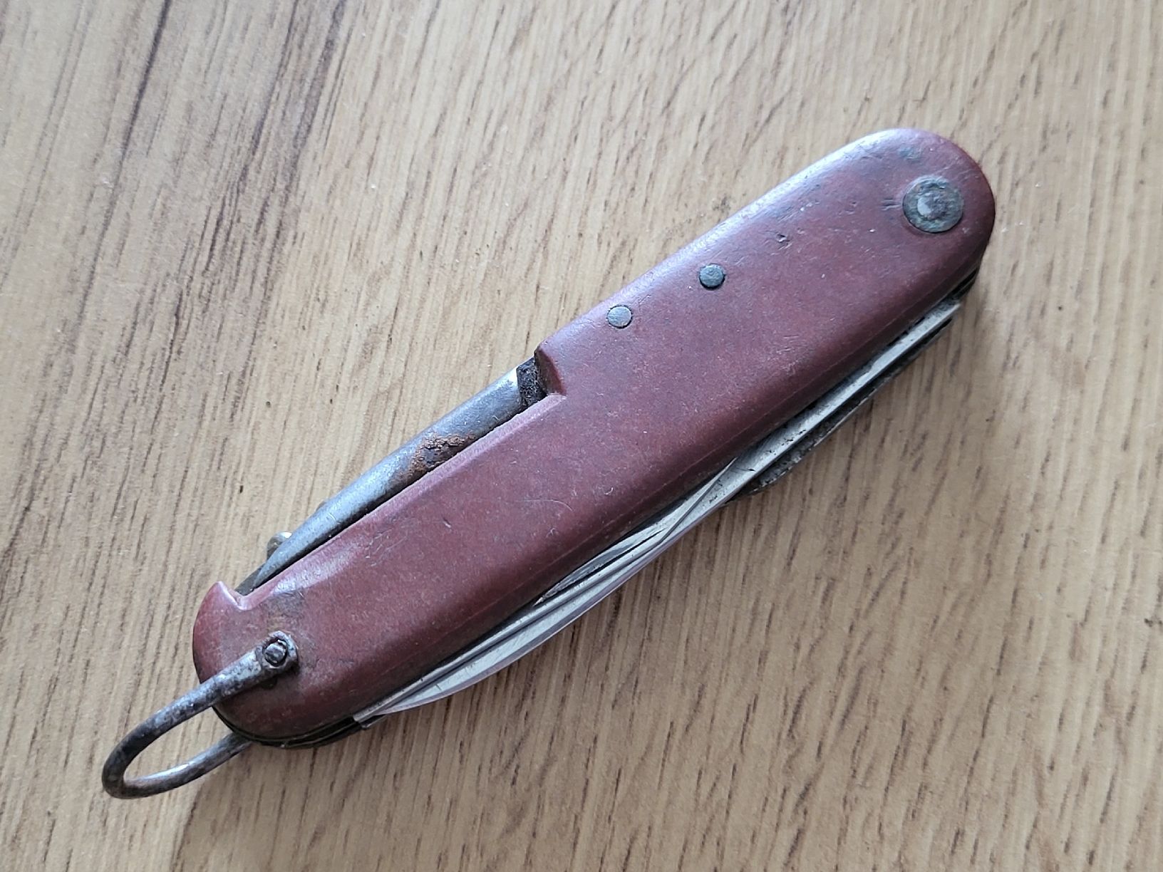 Solingen Taschenmesser: Taschenmesser mit Korkenzieher und Klinge, gebraucht – Gebraucht aus Allschwil von Uhrenbinz 1
