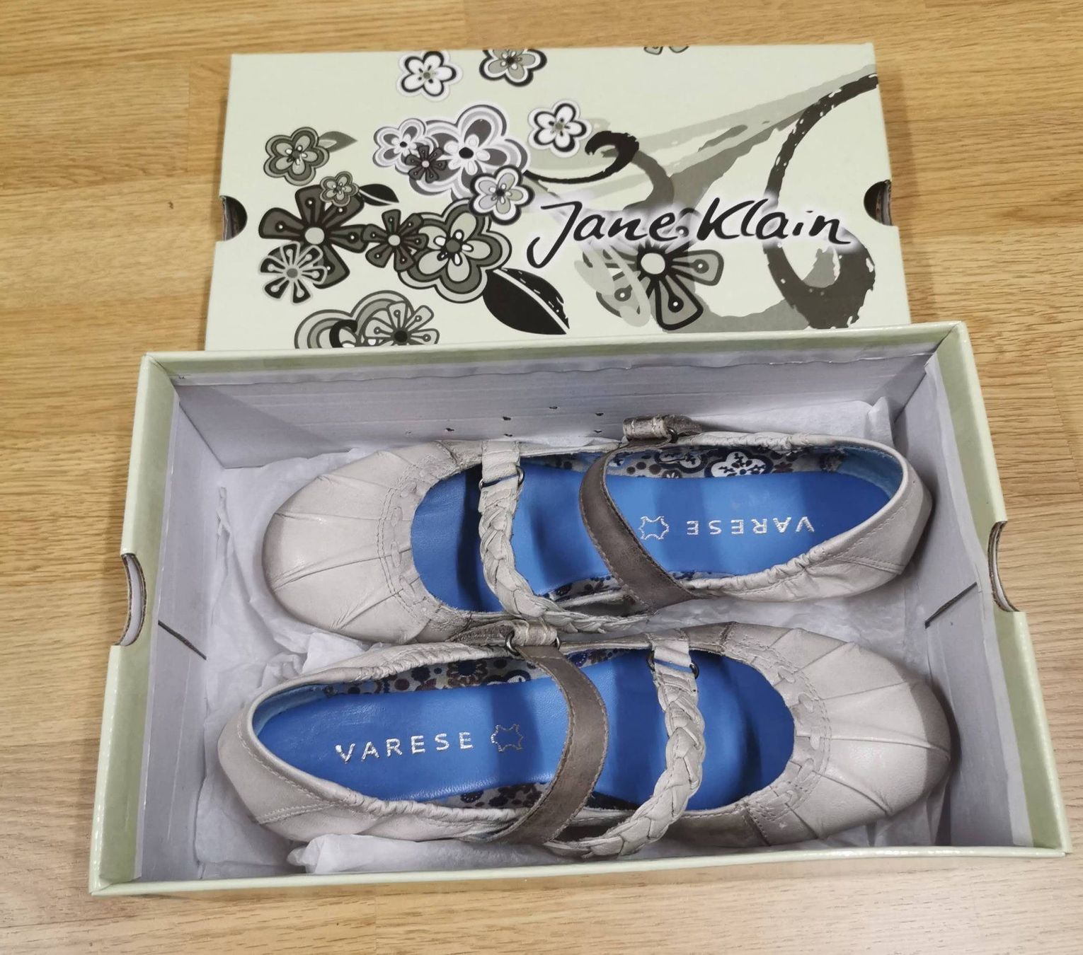 Scarpe da donna: Neue Damenschuhe – Nuovo e nell'imballaggio originale da Spiegel b. Bern venduto da JeromeG9 1