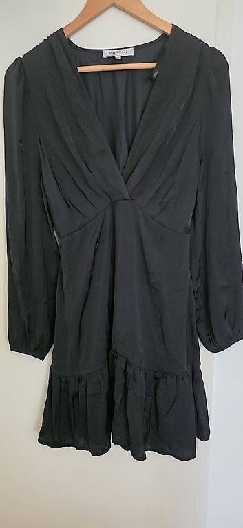 Vestiti: Robe morgan – Usato da Veyrier venduto da car_6c5z