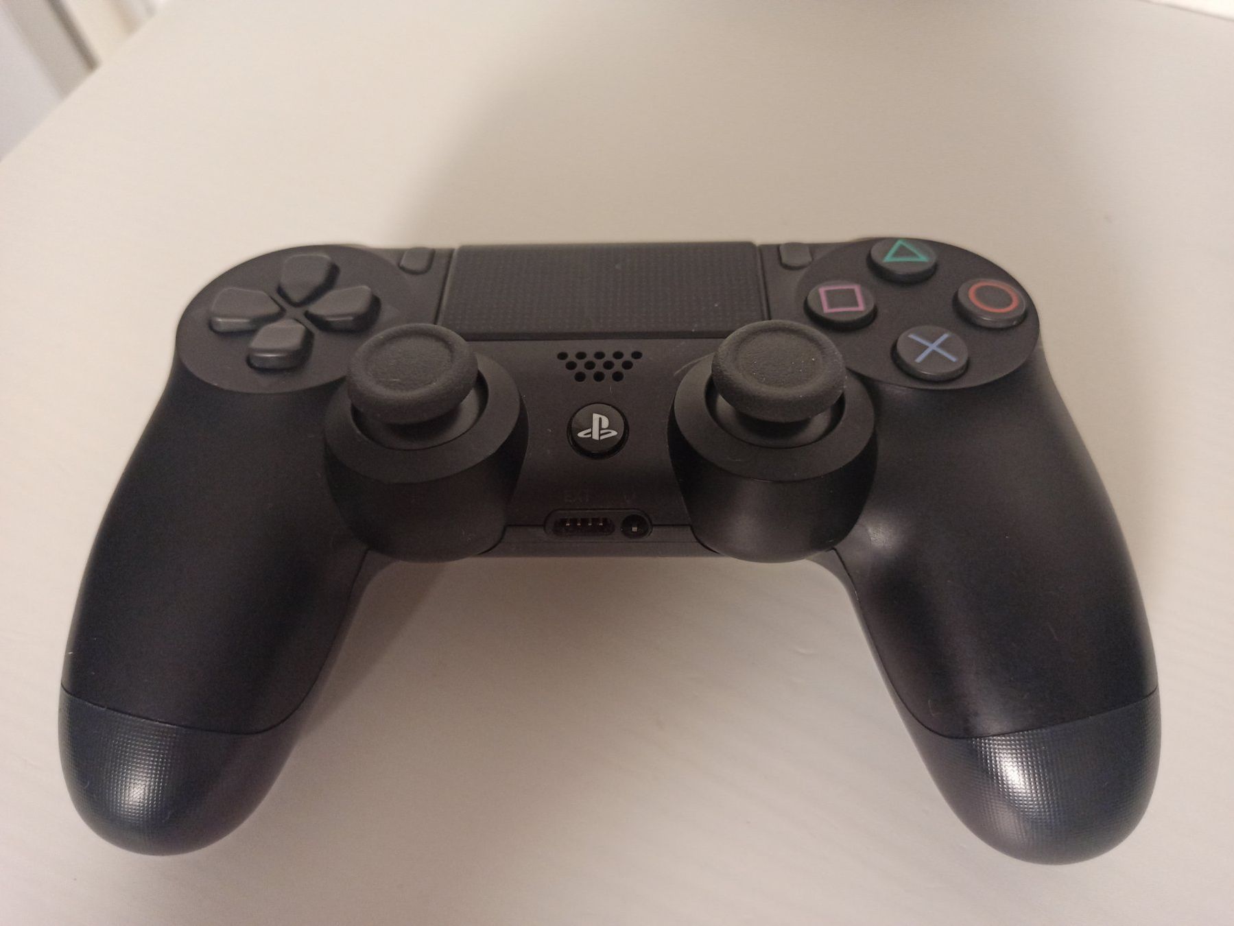 Controller: Original Controller Sony PS4 Wireless DualShock 4 V2 TOP – Usato da Oberweningen venduto da mar_87mx 1