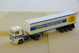 Scania 143M 460 mit Kofferauflieger, efsi