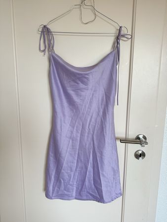 Lila purple satin dress - Size S 