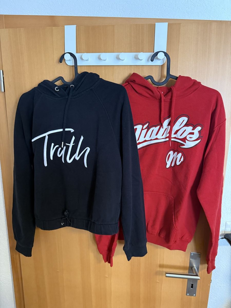Lotti di vestiti: Pullis/Sweathose-Paket Grösse M.  – Usato da Bönigen venduto da nay_w9nv 1