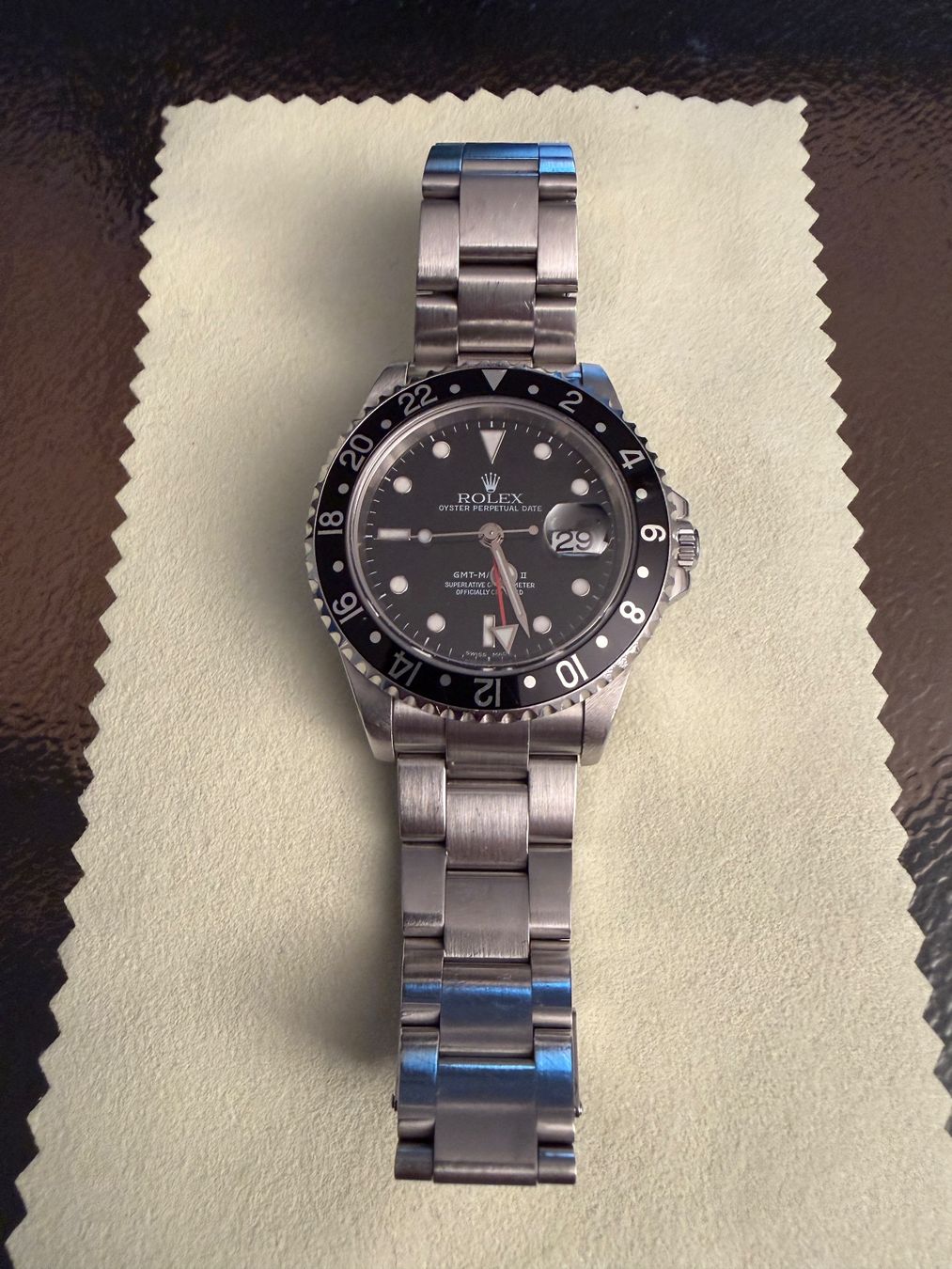 Rolex Orologi: Rolex GMT-Master II Ref. 16710 aus Erstbesitz | ab Service – Usato da Zug venduto da Zug-Zurich 1