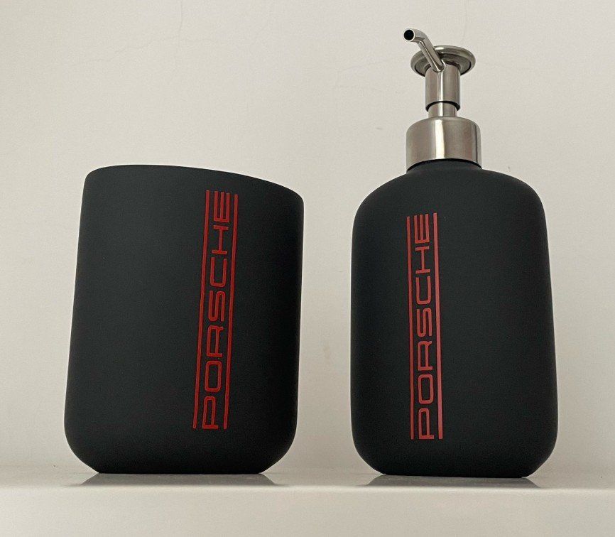 Portasapone: Porsche Bad-Accessoires Set, Seifenspender und Becher – Usato da Widnau venduto da Senna7 1