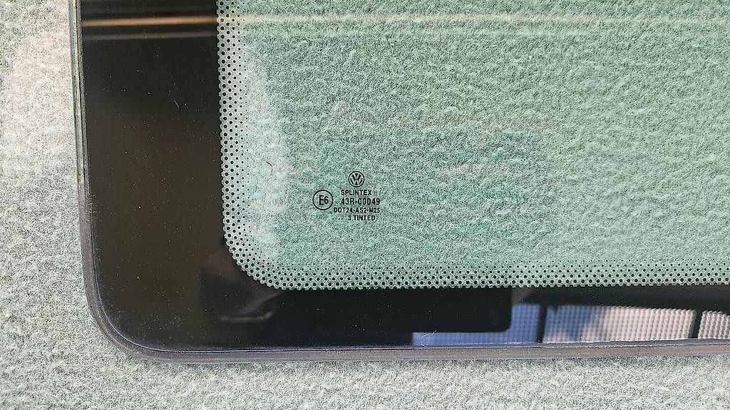 Alle Autoersatzteile: Seitenscheiben VW T4 – Gebraucht aus Grenchen von k4g1 3
