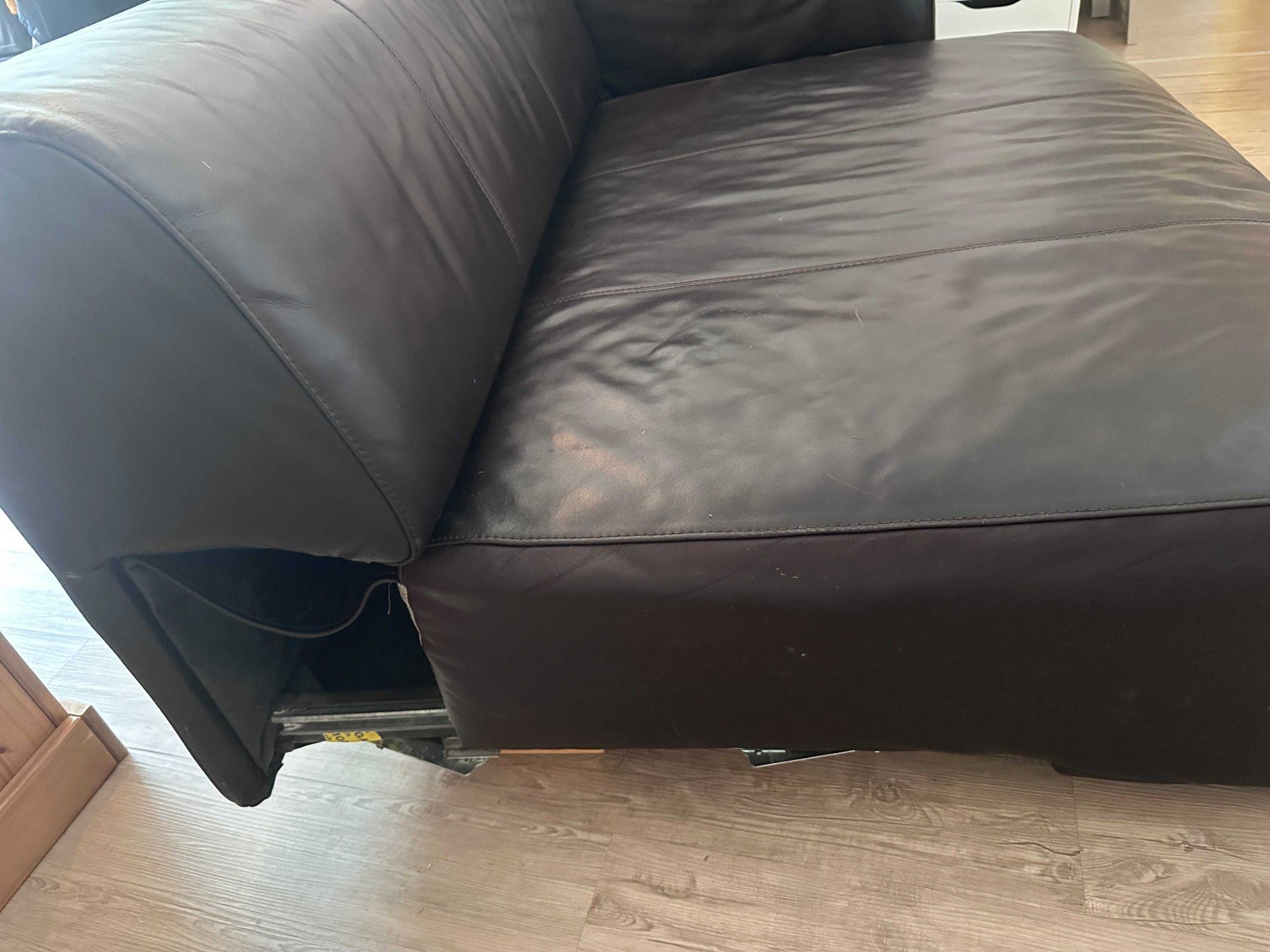 Bullfrog Sofas: Gratis Sofa Echtleder – D'occasion à Pfeffikon LU par Yggdrasill 3