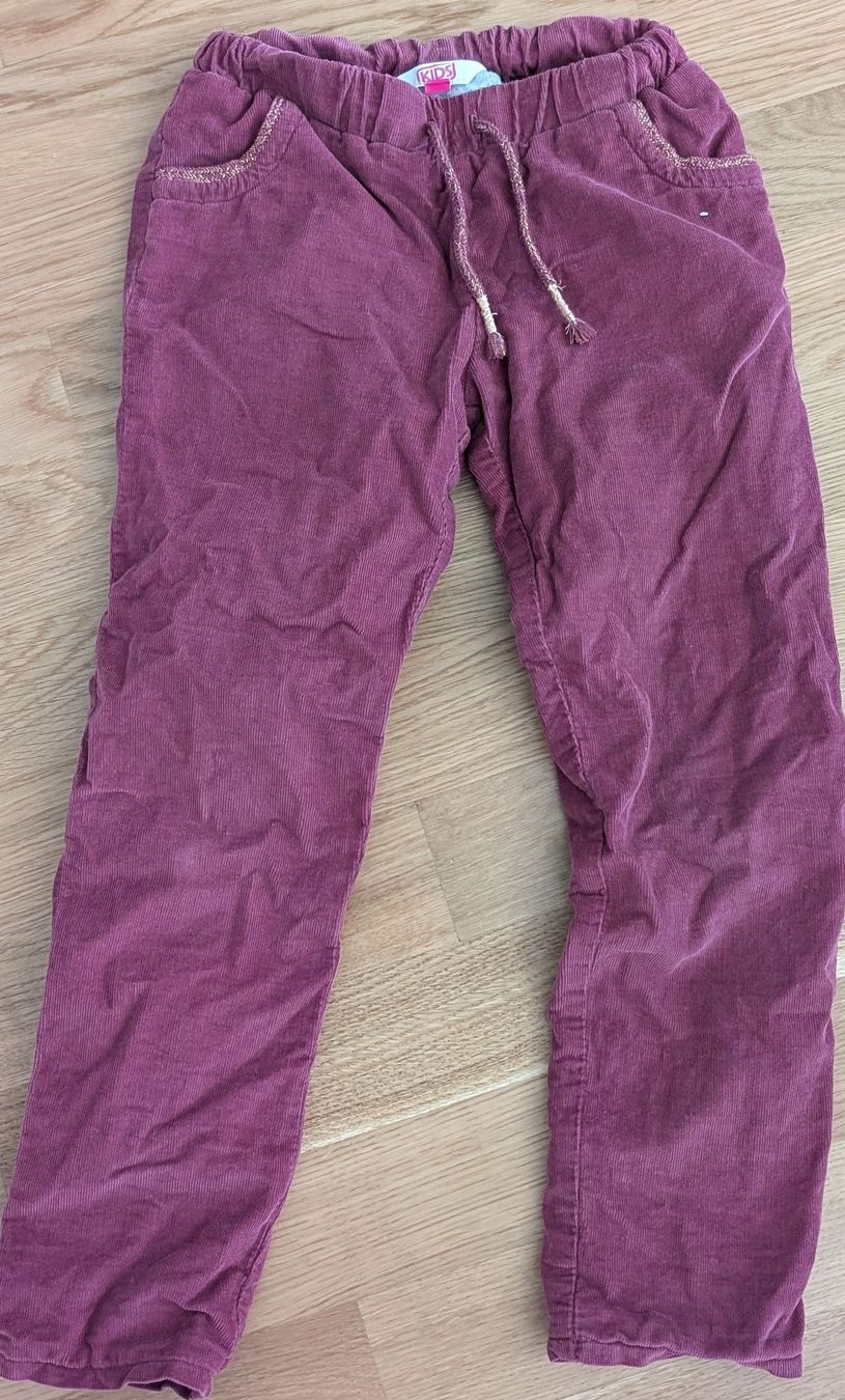 Pantaloni: gefütterte Hose gr 110 – Usato da Root venduto da vin_wr2l