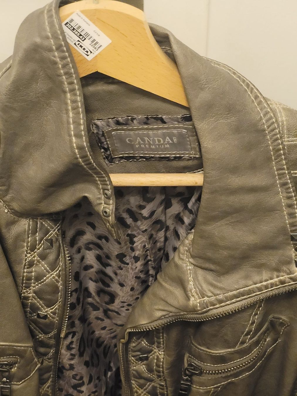 Giacche: Lederjacke – Usato da Aeschiried venduto da Sweetangels 1