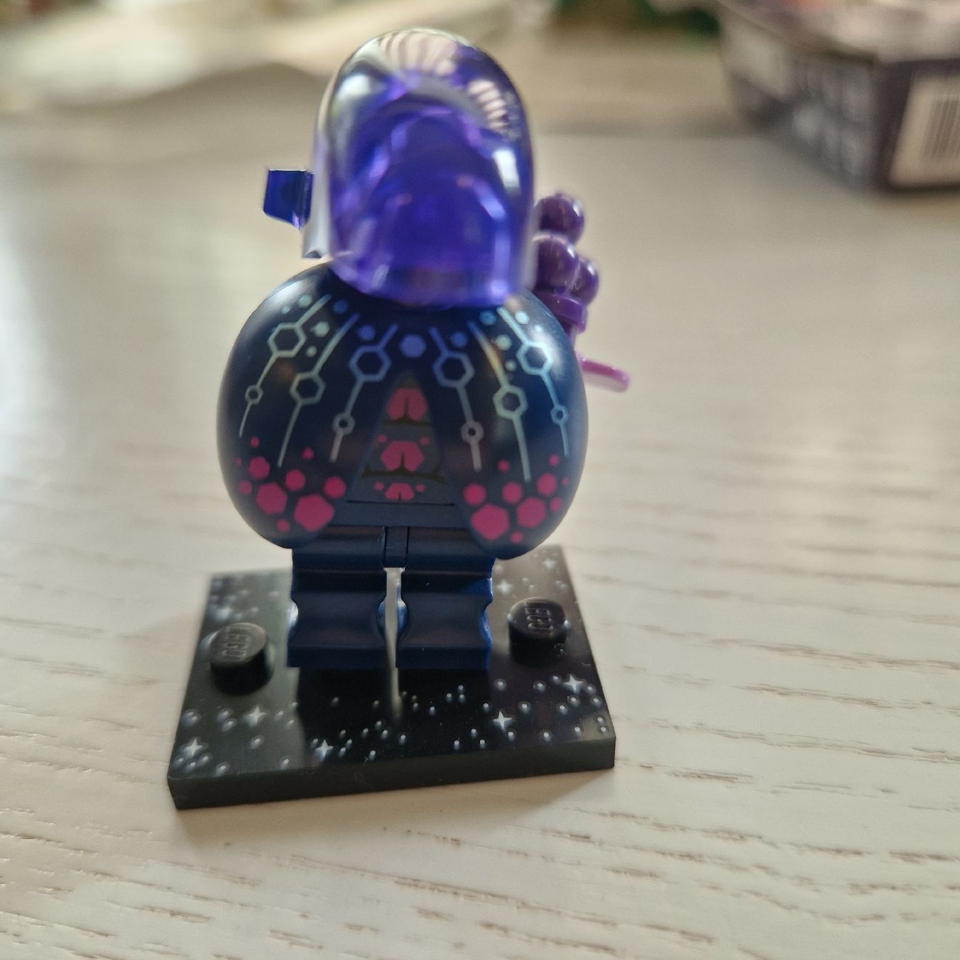Lego Figuren: LEGO Minifigur Serie 26 Alien 71046 – Gebraucht aus Birmenstorf AG von Sonderbund 1