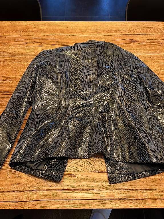 Vestes: Lederjacke Damen, tailliert, Gr. 38 – D'occasion à Lyss par af123 2