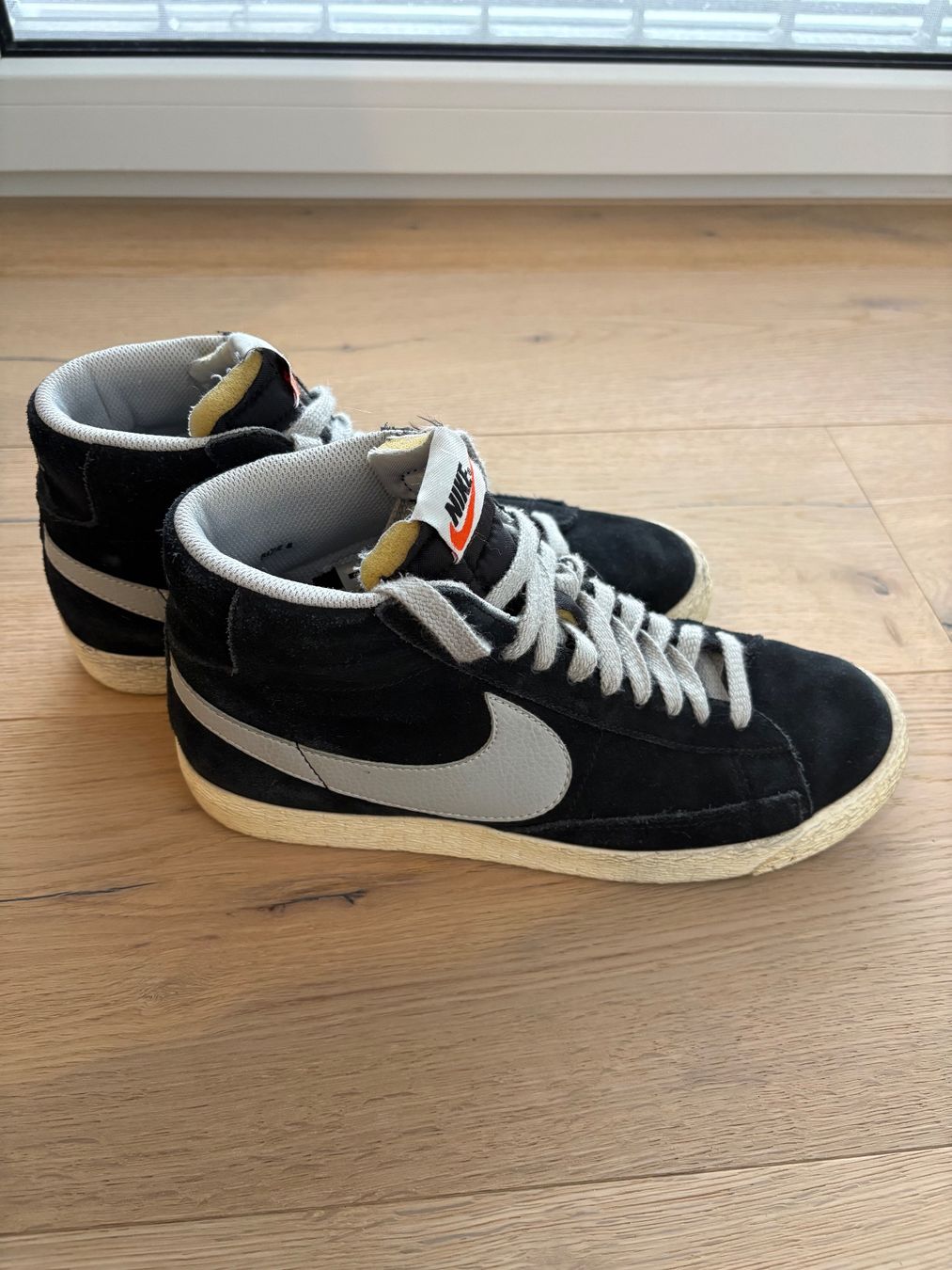Nike Scarpe da uomo: Nike Blazer schwarz – Usato da Zürich venduto da fra_88dh 1