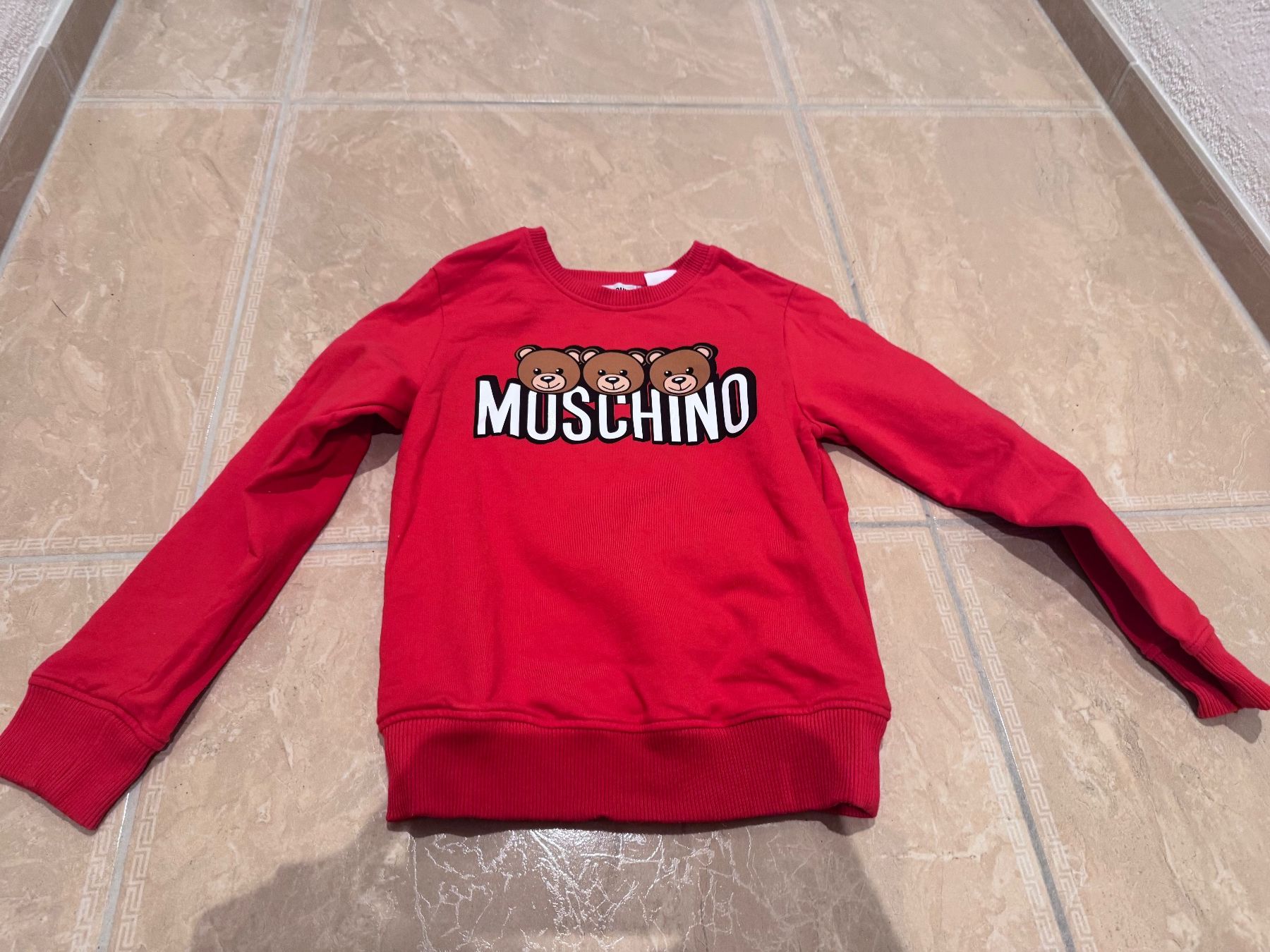 Moschino Maglioni & Felpe: Moschino neuer Pulli, 8J 128 – Nuovo (secondo la descrizione) da Klingnau venduto da Markus14