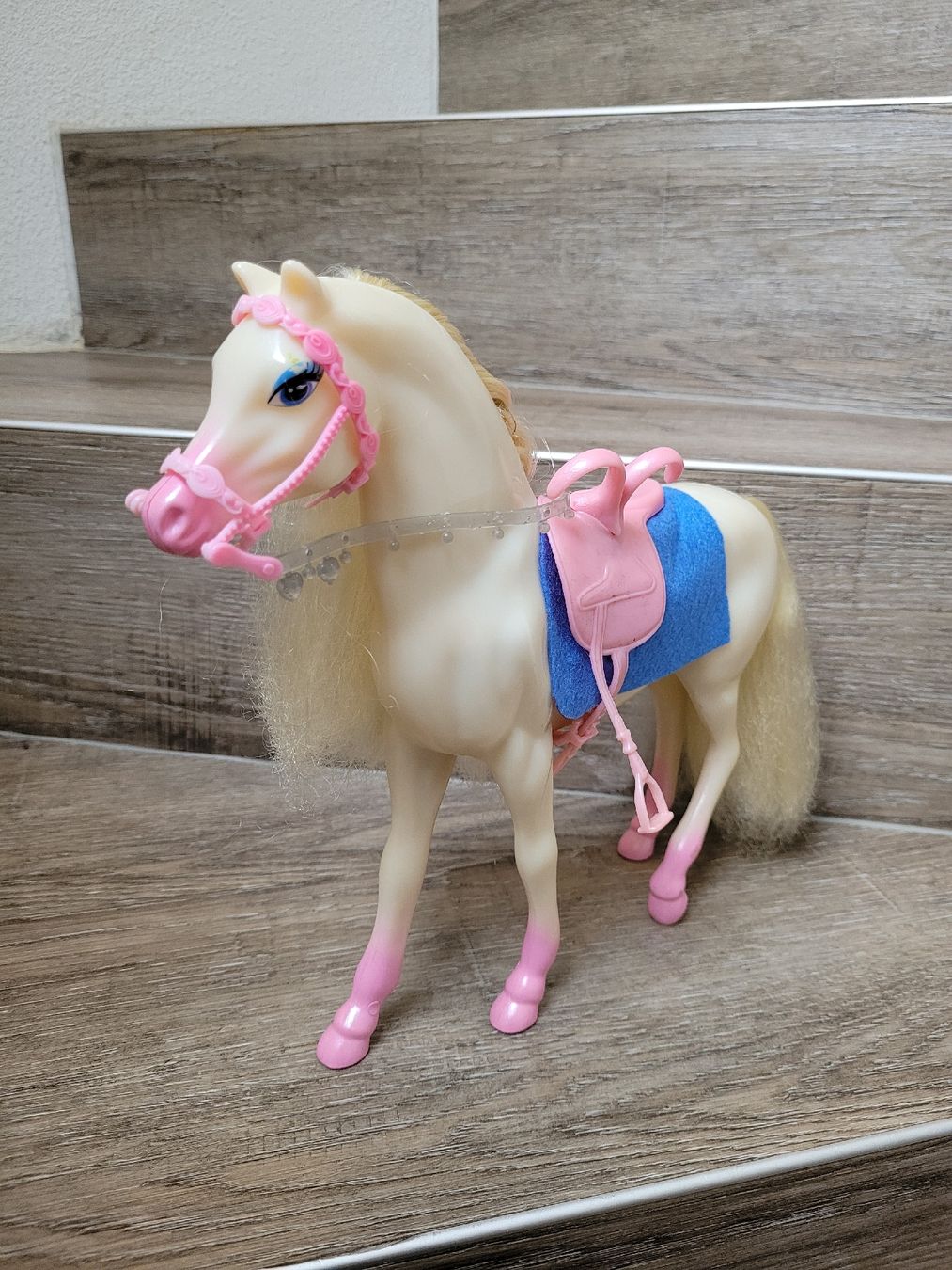 Giocattoli: Barbie Pferd – Usato da Niederbuchsiten venduto da klengyel 5