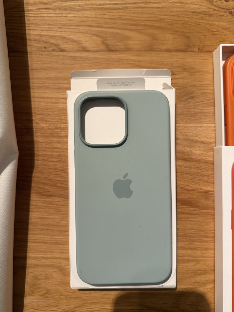 Apple Covers & Schutzfolien: Magsafe cover iphone 14 pro max – Gebraucht aus Giubiasco von kbo_zw7k 3