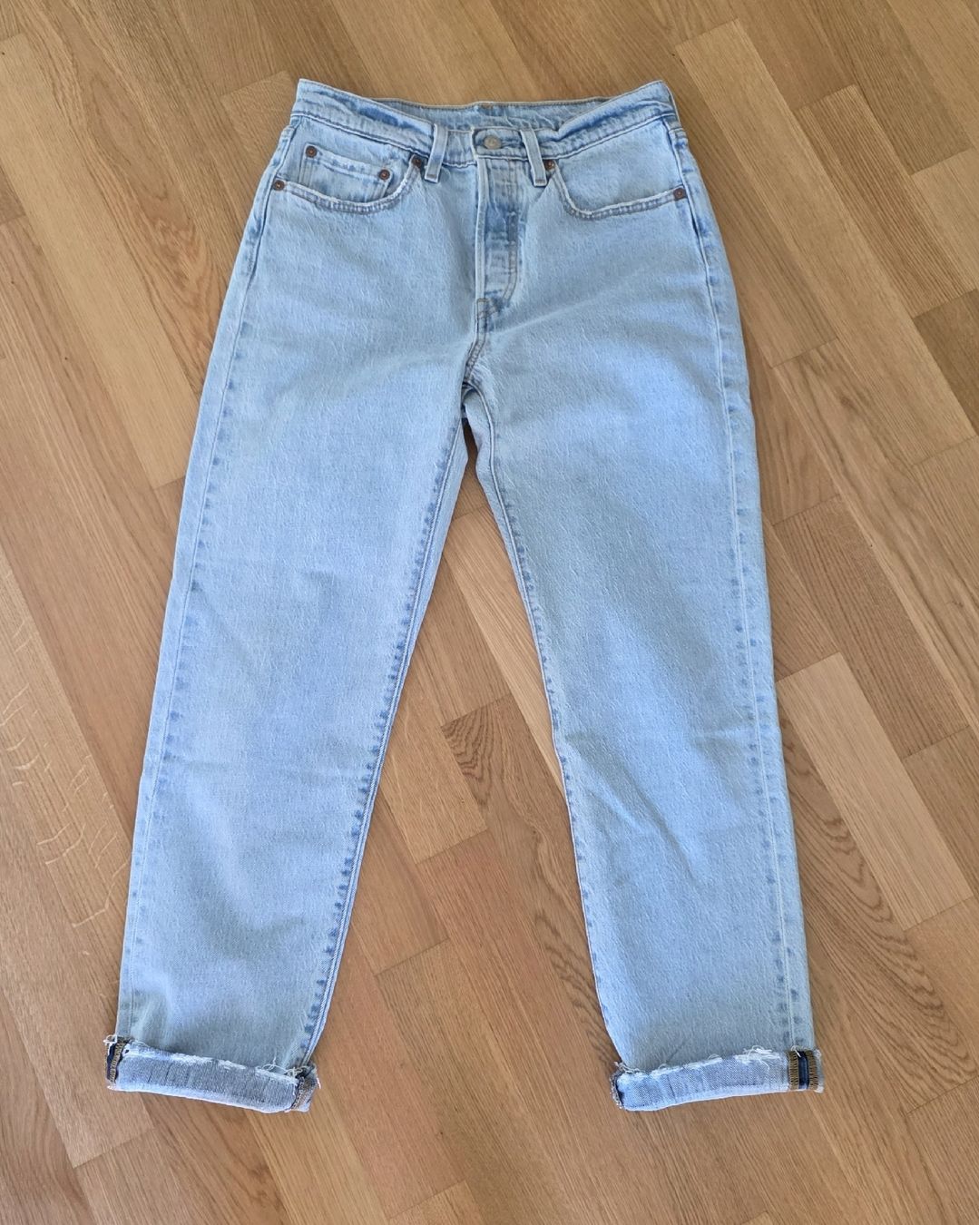 Levi's Jeans: Levi's Mom Jeans Gr. 27/30 – Neu (gemäss Beschreibung) aus Rheinfelden von Julanna