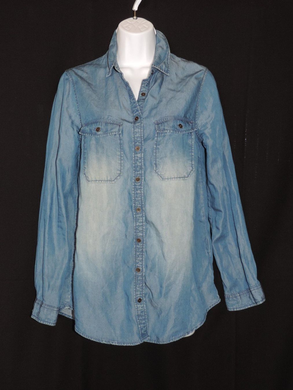 Camicette: chemise jeans bleue foncé – Usato da Genève venduto da Axelle333 1