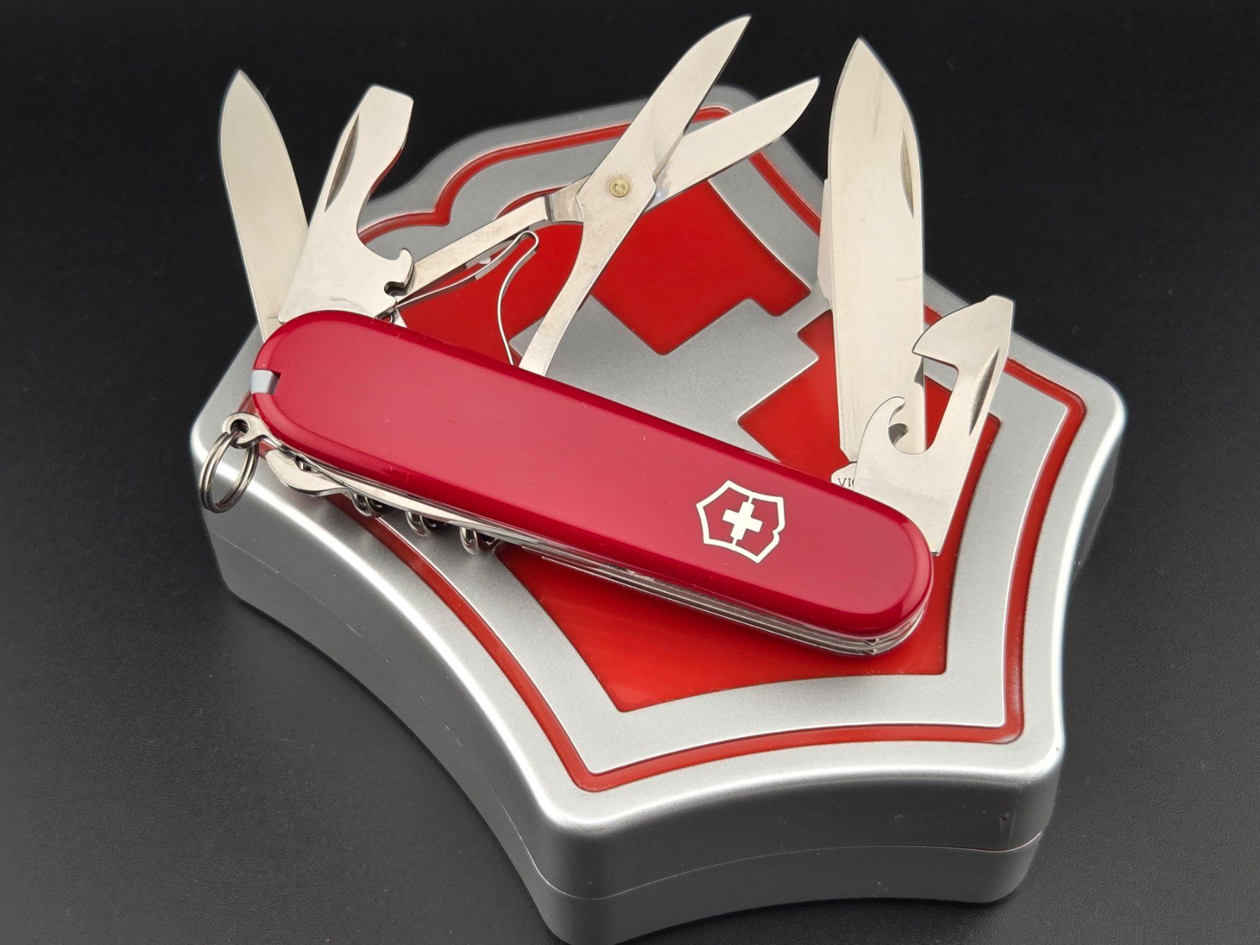 Victorinox Taschenmesser: Victorinox Climber "Bundesrat Guy Parmelin" mit Geschenkbox – Neu (gemäss Beschreibung) aus Agno von Gabbianonero 4