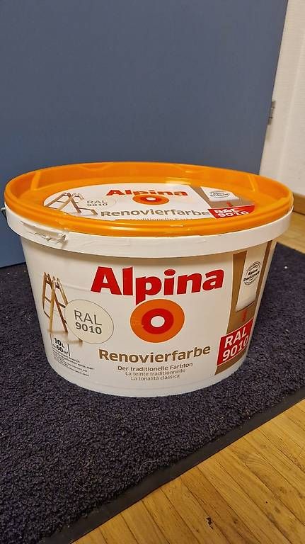 Farben: Wandfarbe RAL 9010 – Gebraucht aus Zürich von Beeroxy