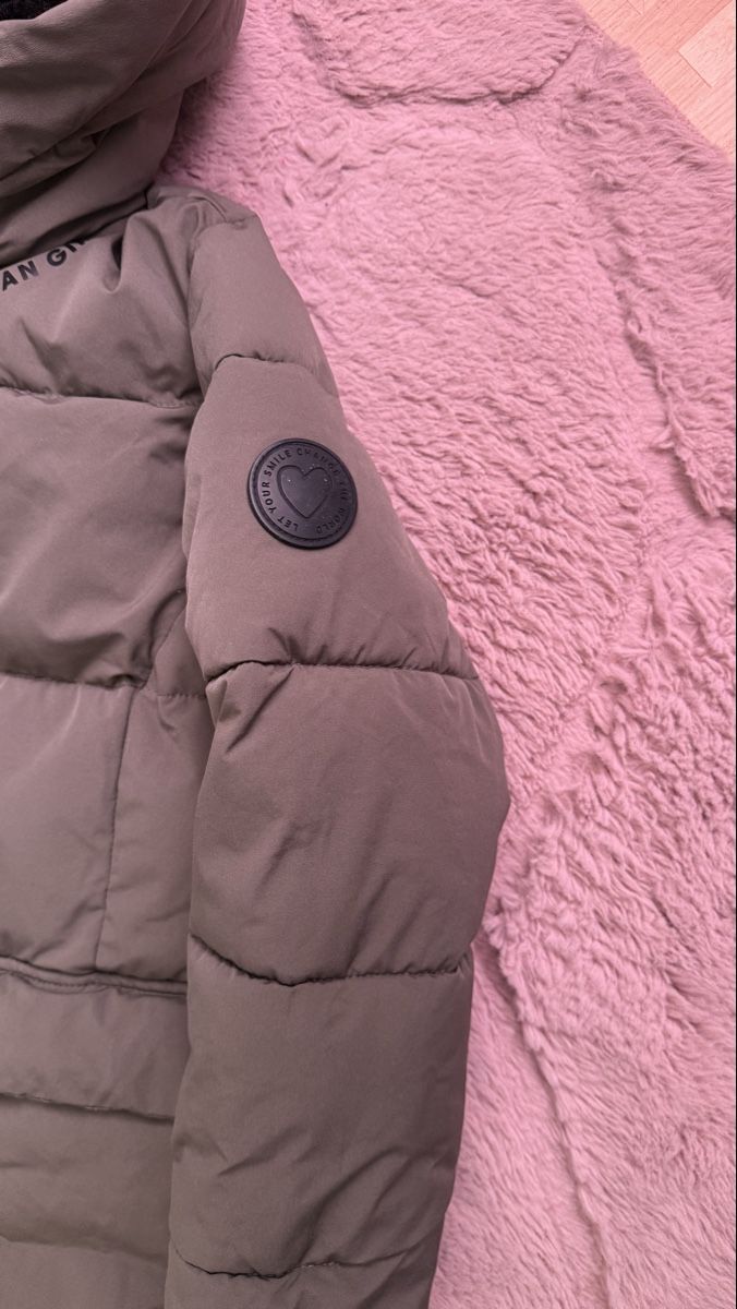 Giacche & Cappotti: Wintermantel Mädchen gr.140 – Usato da Winterthur venduto da -BeHappy24- 2