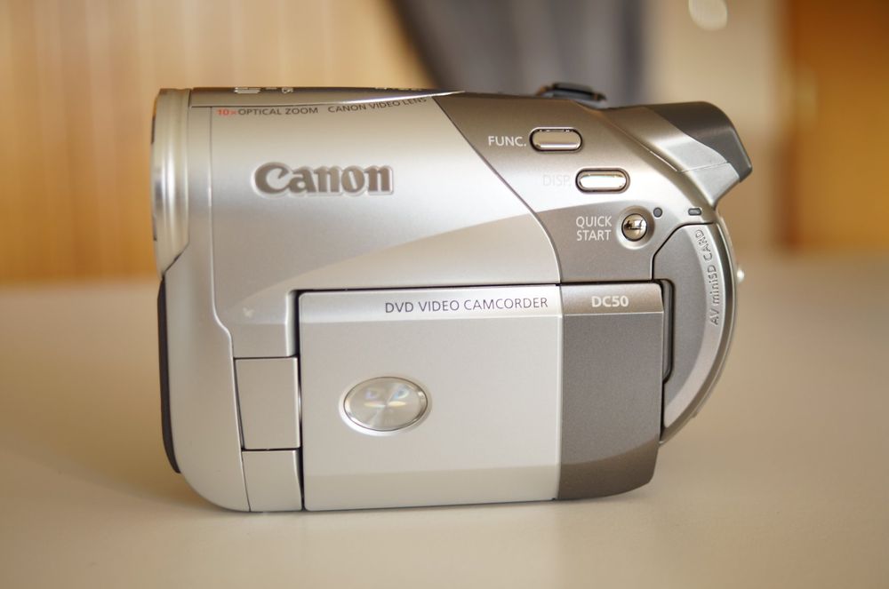 CANON DC50 E Camcorder / Mini DVD R/RW Kaufen auf Ricardo