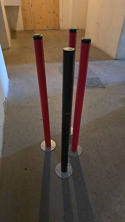 Altri mobili: Pieds de table IKEA OLOV reglables lot de 6 – Usato da Neuchâtel venduto da jer_dsc2 1