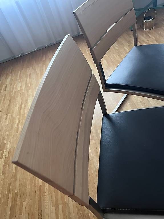 Stühle: Essstühle - einzeln oder zusammen – Gebraucht aus Kloten von naz_2c9c 2