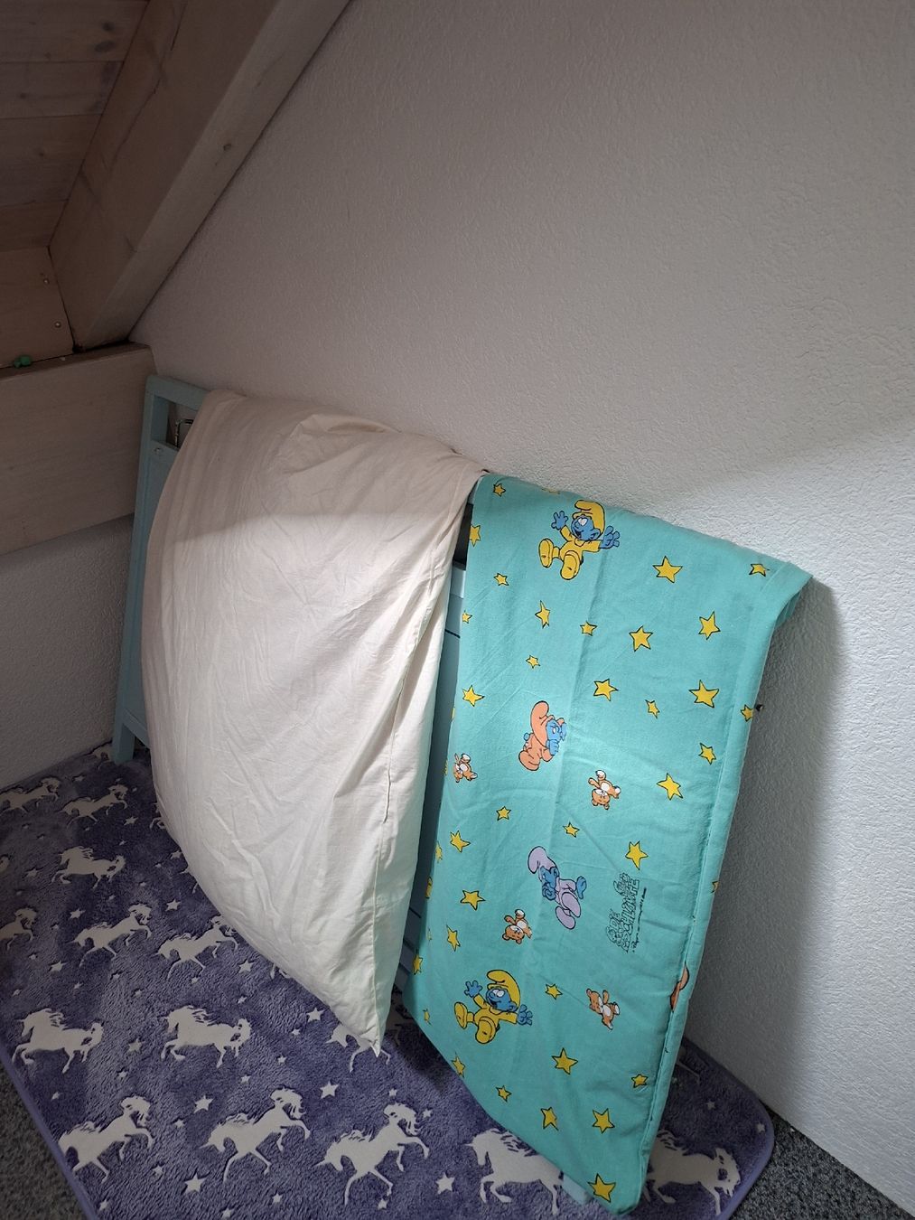 Letti: Babybett hellblau – Usato da Zäziwil venduto da Maarty 2