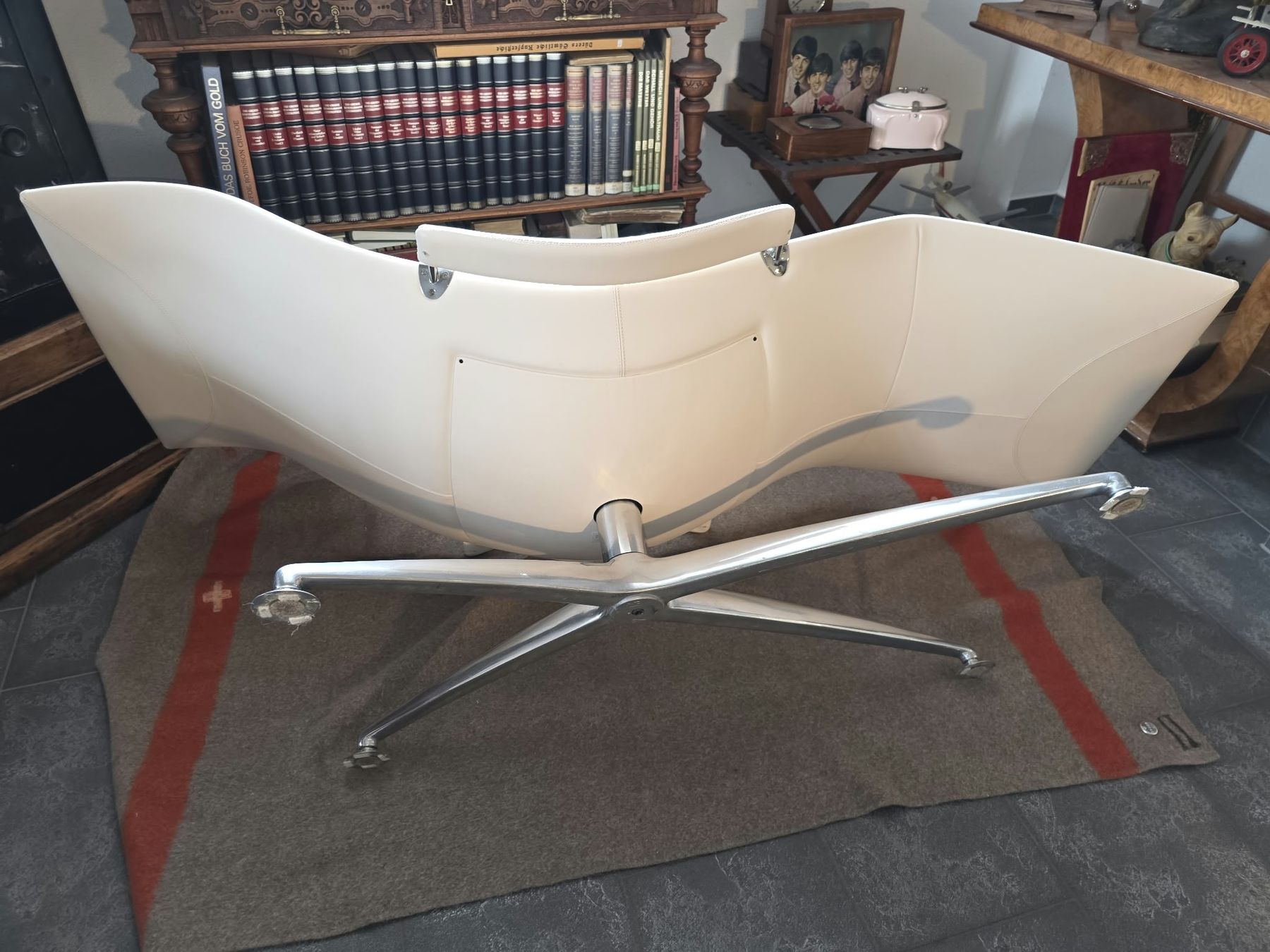 Poltrona Frau Liegen & Liegestühle: Designer Liege – Neu (gemäss Beschreibung) aus Oberbuchsiten von Mschori 4