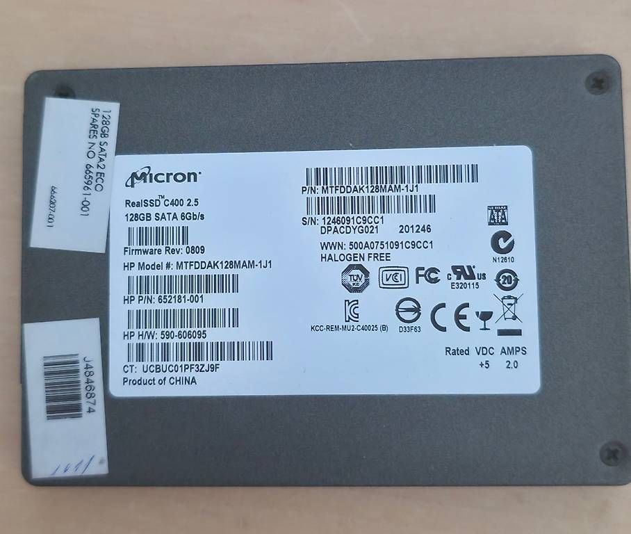 Disques durs: Micron RealSSD C400  128GB – D'occasion à Basel par Junior_Store