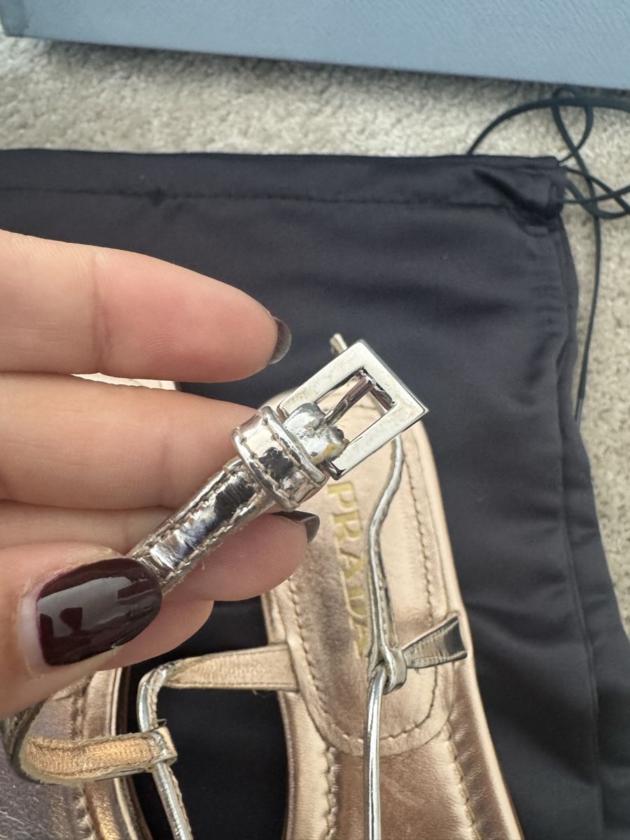 Prada Damenschuhe: Prada sandali 35.5 – Gebraucht aus cadempino von fio_cbt9 2