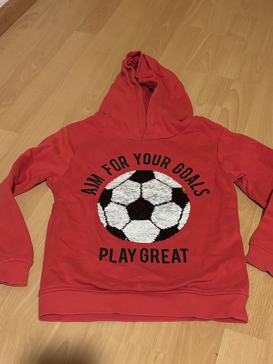 H&M Maglioni & Felpe: H&M Fussball Pullover Gr 122/128 – Usato da Allschwil venduto da CaSu-